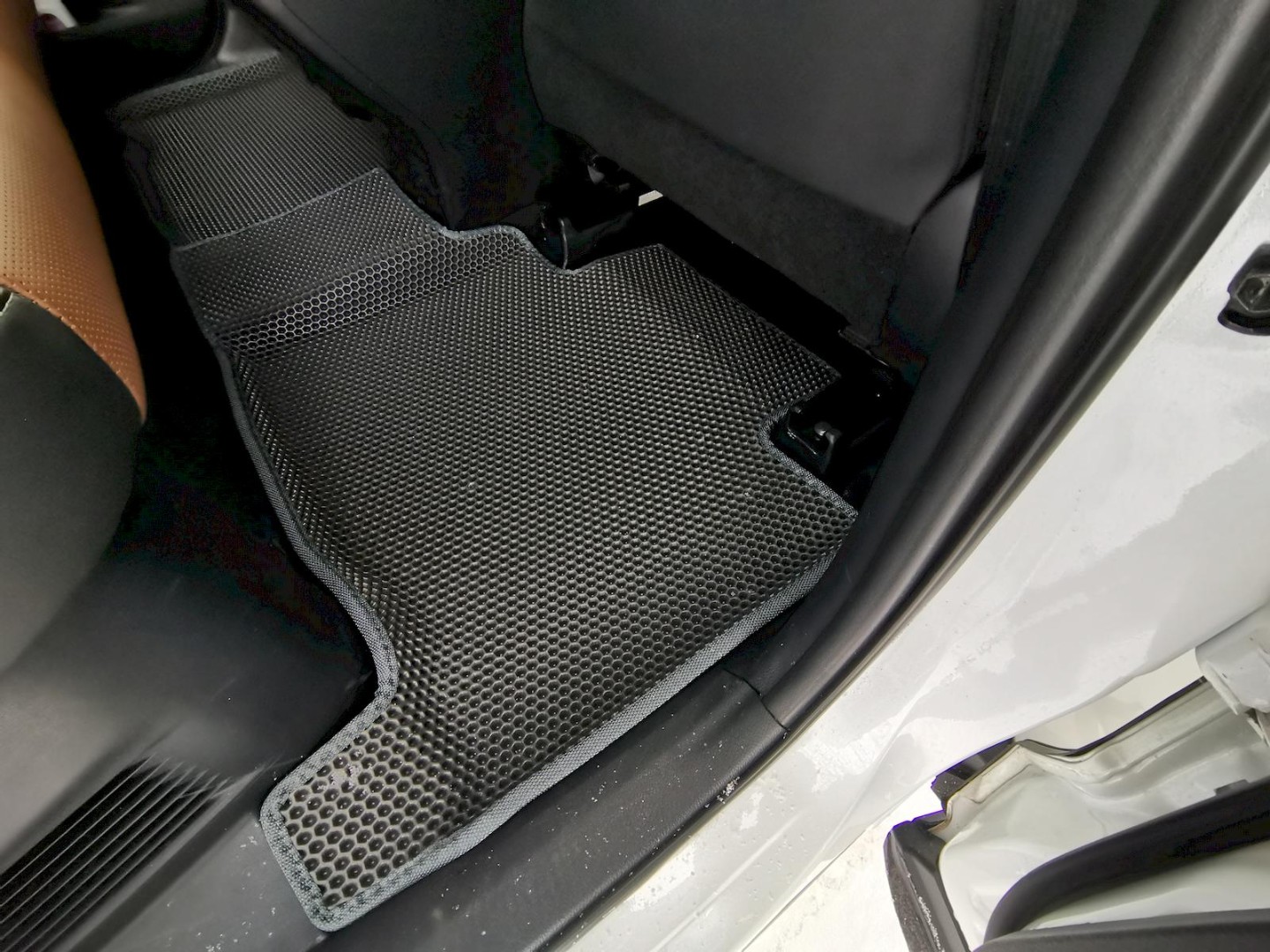 EVA автоковрики для Lexus NX 200/300 2014-2021 — IMG_20211221_153333 resized
